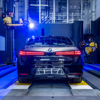 BMW『7シリーズ』改良新型を生産開始