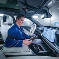 BMW『7シリーズ』改良新型を生産開始