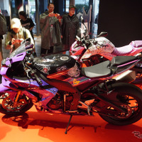 ホンダ CBR1000RR-R FIREBLADE クロミラッピング（鈴鹿8耐2026）