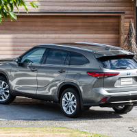 トヨタ ハイランダー Limited ZR Hybrid