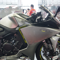 ホンダ CBR400Rフォア Eクラッチ（鈴鹿8耐2026）