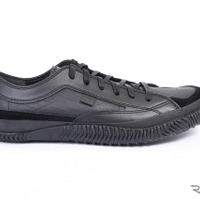 SEAL × SPINGLE Waterproof SNEAKER