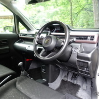 スズキ ワゴンR ZL（MT車）