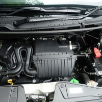 スズキ ワゴンR ZL（MT車）