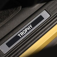 ディフェンダーの「DEFENDER TROPHY EDITION 2027」