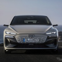 アウディ A6スポーツバックe-tron