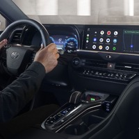 トヨタ・クラウン・クロスオーバー 改良新型（米国仕様）