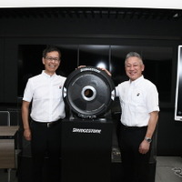 プレゼンテーションを行っていただいた執行役CIOの草野智弘氏（右）と執行役CPO兼グローバルモータースポーツ管掌の今井弘氏（左）