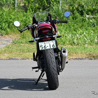 トライアンフ Thruxton 400（スラクストン400）