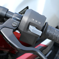 トライアンフ Thruxton 400（スラクストン400）
