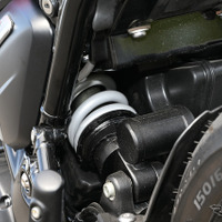 トライアンフ Thruxton 400（スラクストン400）