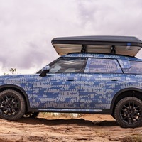 MINI『カントリーマン』のオフロード仕様のプロトタイプ