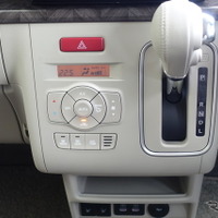 スズキ アルトラパン LC