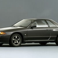 日産 スカイライン R32型
