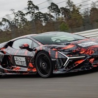 ランボルギーニ『レヴエルトSV』がホッケンハイムリンクで市販車最速ラップ