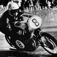 1959年マン島T.T.レース、ホンダ RC142と谷口尚己選手