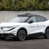 ロボタクシーとして試験運行をおこなうWayveのAI Driverを搭載した日産リーフ