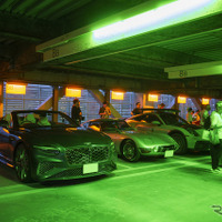 『cars & coffee』