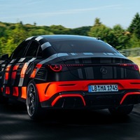 メルセデスAMG『CLA 45 4MATIC+』新型