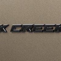 日産『キックス』新型の「ROCK CREEK」