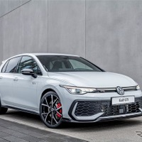 エッティンガーのVWゴルフGTI改良新型向けエアロパーツ