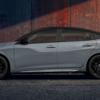 日産セントラの「ミッドナイト・エディション」