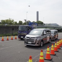 滞留車両（2026年地震防災訓練）
