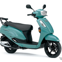 スズキ アドレス125（ソリッドアイスグリーン）