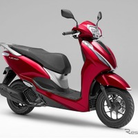 ホンダ・リード125（キャンディーラスターレッド）