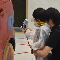 実車の塗装や重機の整備体験に子供たちも大興奮！「ジュニアメカニック2026 in 東北」が夢メッセ宮城で開幕