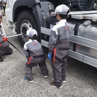 実車の塗装や重機の整備体験に子供たちも大興奮！「ジュニアメカニック2026 in 東北」が夢メッセ宮城で開幕