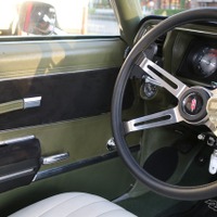 51年前のアメ車でスマホの音楽を楽しむ！ 1971年型オールズモビル『カトラス』を現代オーディオ化［car audio newcomer］by 東京車楽　前編