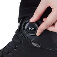 BOAフィットシステムでスピーディーな着脱