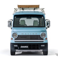 ダムドの「トラックミラー for N-VAN」と「ルーフバイザー for N-VAN」装着車両