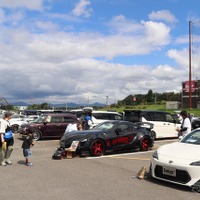 CARTUNE ALL USERS MEET…神戸三田プレミアムアウトレット駐車場