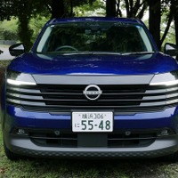 日産 キックス X e-4ORCE・4WD