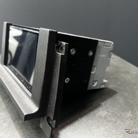 DINスペースの取り付けパネルのワンオフやフェイスパネルを新たに作るなども3Dプリンターの守備範囲となる