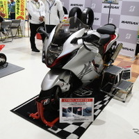 相模原北警察署が展示したスズキのスーパーバイク「隼（ハヤブサ）」