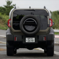 トヨタ ランドクルーザー FJ