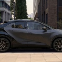 トヨタ『C-HR』の「GRスポーツ」
