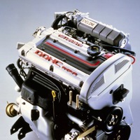 サイクロン 1600DOHCインタークーラーターボエンジン（1987年）