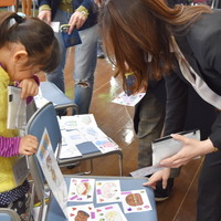 町のクルマ屋さんでお勉強？ 　家族みんなで「暮らしのヒント」を学ぶ… 奈良市・ガラージュモリ