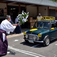 笠間稲荷神社、車の茅の輪くぐり