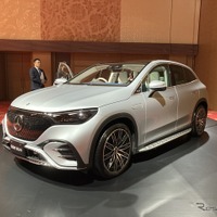 同日発表されたメルセデスベンツEQE SUV