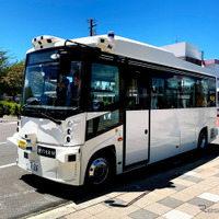 自動運転走行試験に使用するEVバス