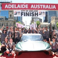 エンライトン技術搭載タイヤ装着チームが世界最高峰のソーラーカーレース 「2023 Bridgestone World Solar Challenge」で優勝