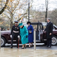 セント・ジョージのマスミットはエリザベス女王の車にしばしば用いられる。写真は2018年に使用したベントレー