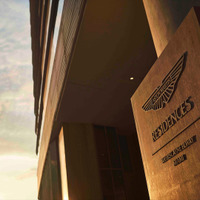 豪華！ アストンマーティンの66階建てタワマンが完成