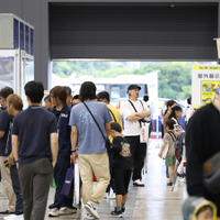 オートアフターマーケット九州が開幕…自動車アフターマーケットの将来を見据える