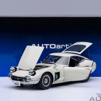 トヨタ2000GT、1/18スケールモデル予約開始…実車3Dスキャンでボディ形状を再現 画像